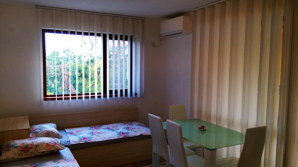 United Apartments ساندانسكي المظهر الخارجي الصورة